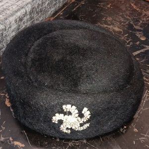 VINTAGE BULLOCKS FLECHET HAT.. MADE IN FRANCE.. #5491